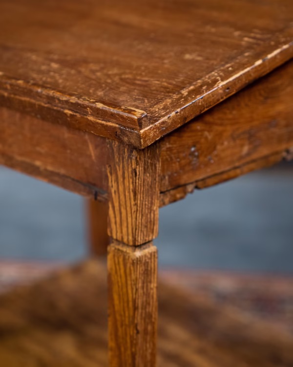 Houten Lessenaar Klassiek & Functioneel