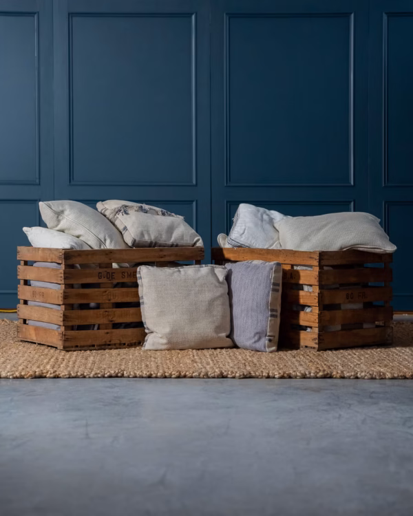Sierkussen – Blauw/Ecru met Blauwe Achterkant